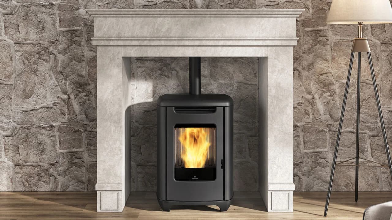 EDILKAMIN SENSE 6 ACIER NOIR 5,4 KW