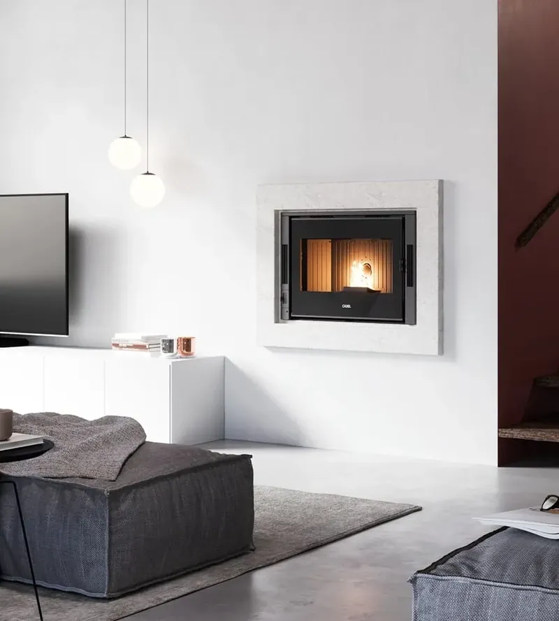 Insert à granulés Cadel Zefiro 9 installé dans une pièce
