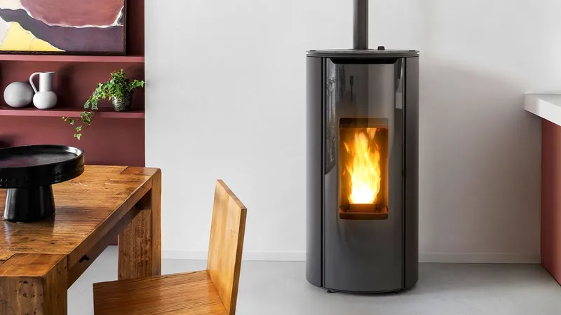 Poêle MCZ Mini installé dans une pièce de vie